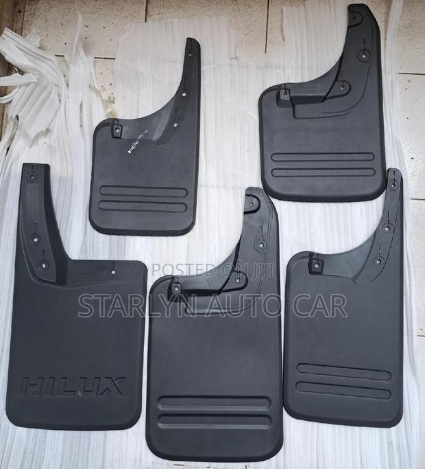 Mudflaps Hilux Vigo 2wd,4wd,Hilux Revo