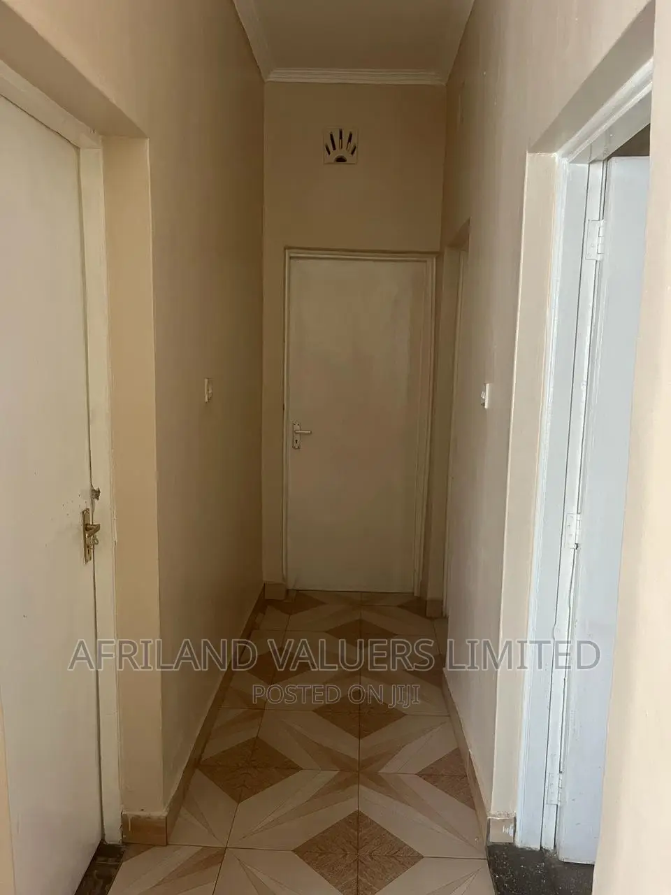 3bdrm Bungalow in Nkoroi for sale