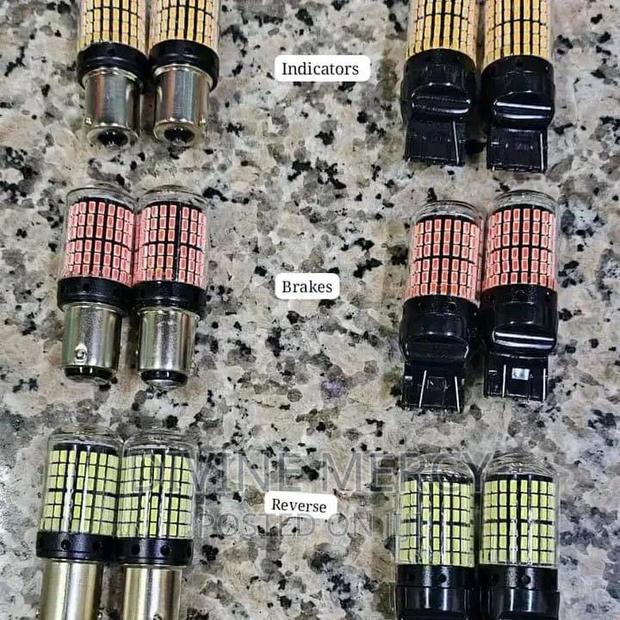 Indicator Bulb/Reverse Bulb/Brakes Bulbd