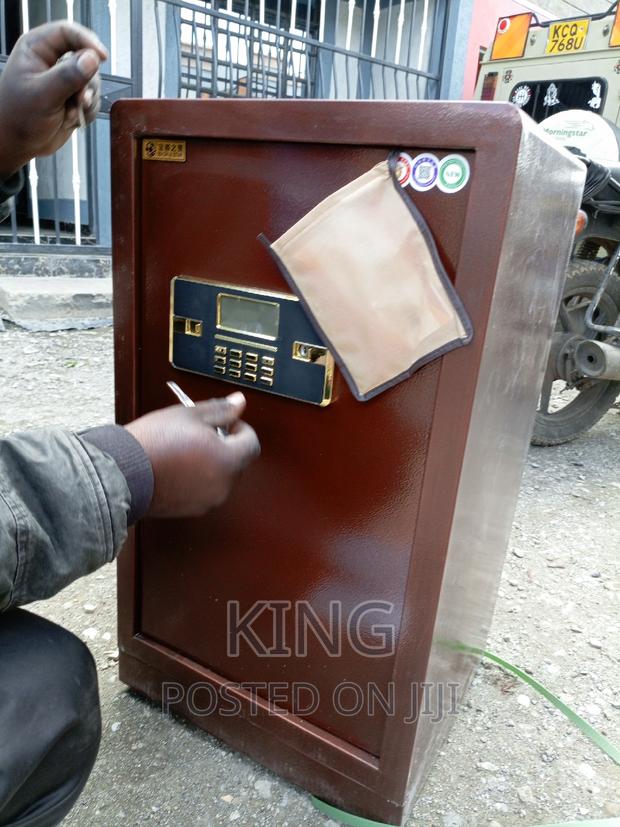 Safe Box Safe Box Safe Box Safe Box Safe Box. - main view