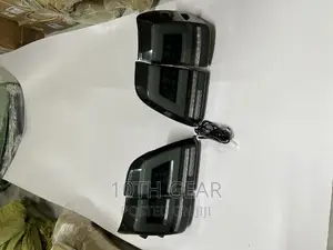 Landcruiser 100 Series Tail Lamp Aftermarket Smoked Black