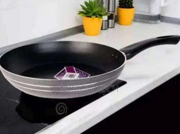 Brand New 26cm Black Frying Pan