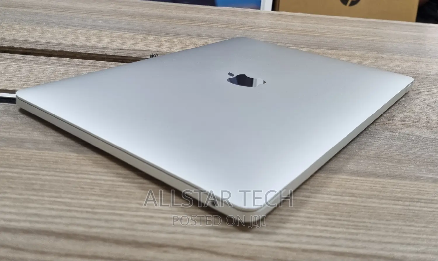 Laptop Apple MacBook Pro 2017 16GB Intel Core I7 SSD 512GB
