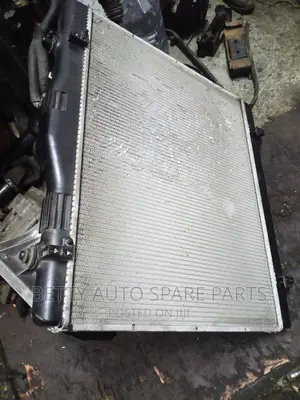 Toyota Hiace 7 L 1tr Radiator