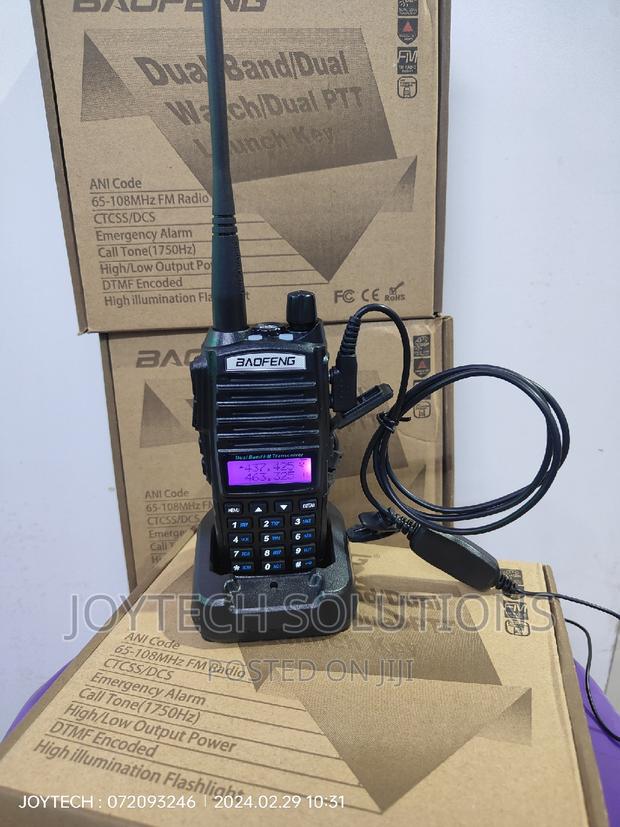 Baofeng Uv-82 Dual Band Walkie Talkie Two Way Radio Call