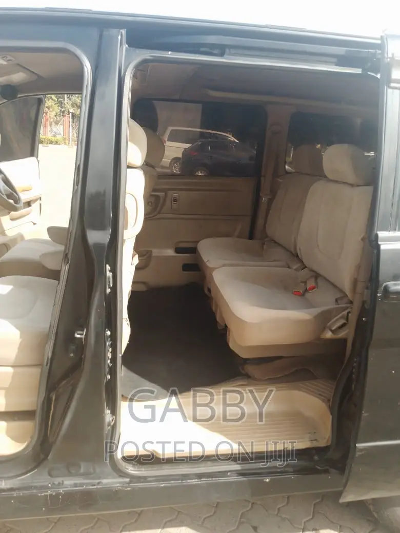 Nissan Serena 2006 Black