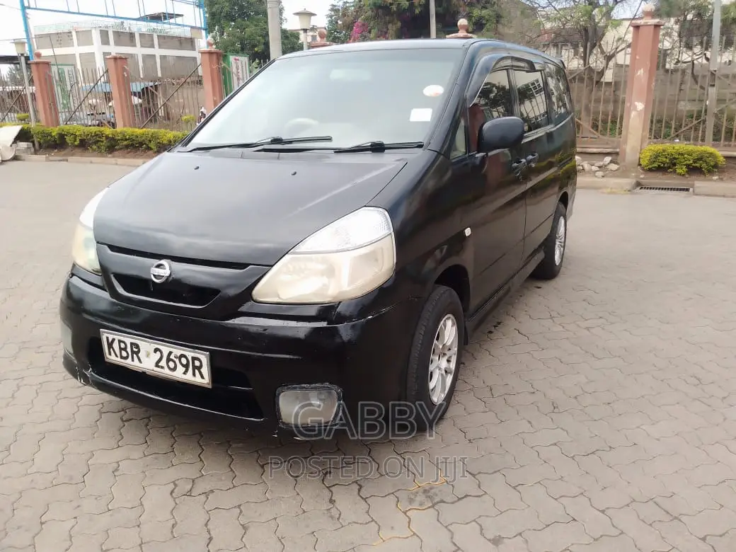 Nissan Serena 2006 Black