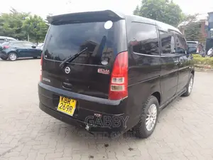 Nissan Serena 2006 Black