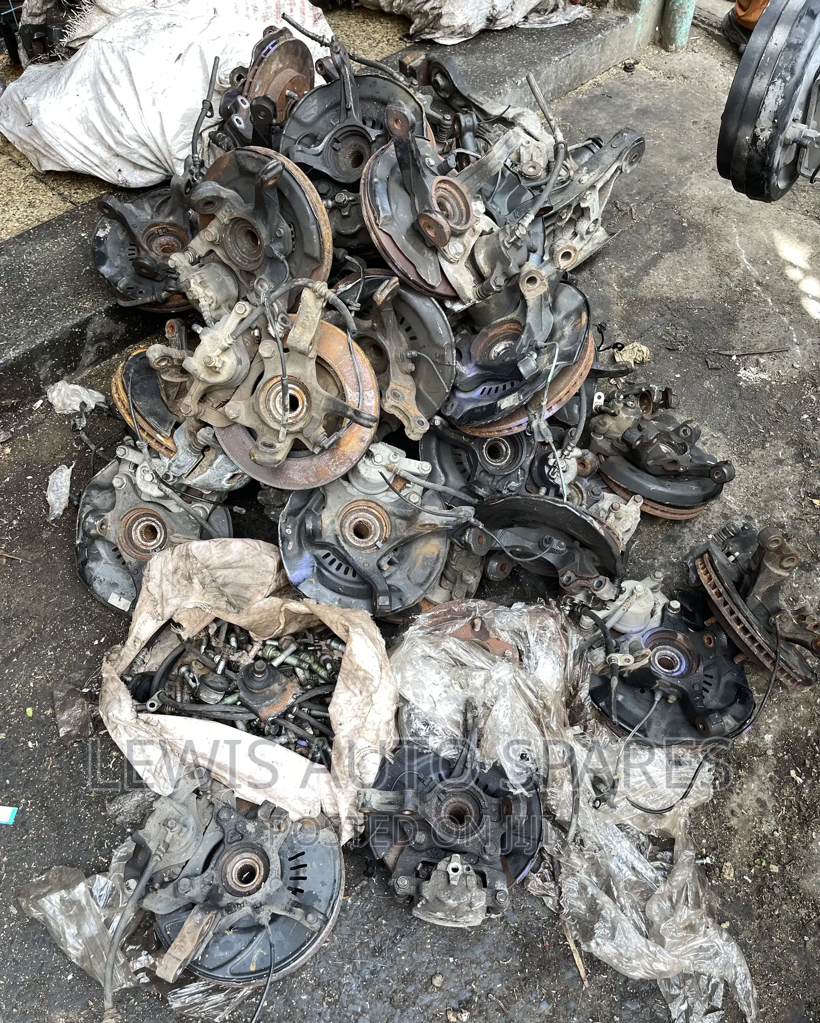 Hub Bearings, Break Discs Callipers Available