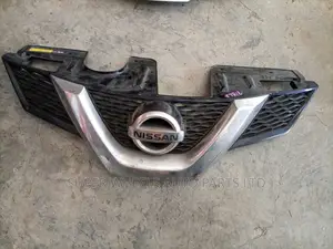Grille Nissan Xtrail NT32