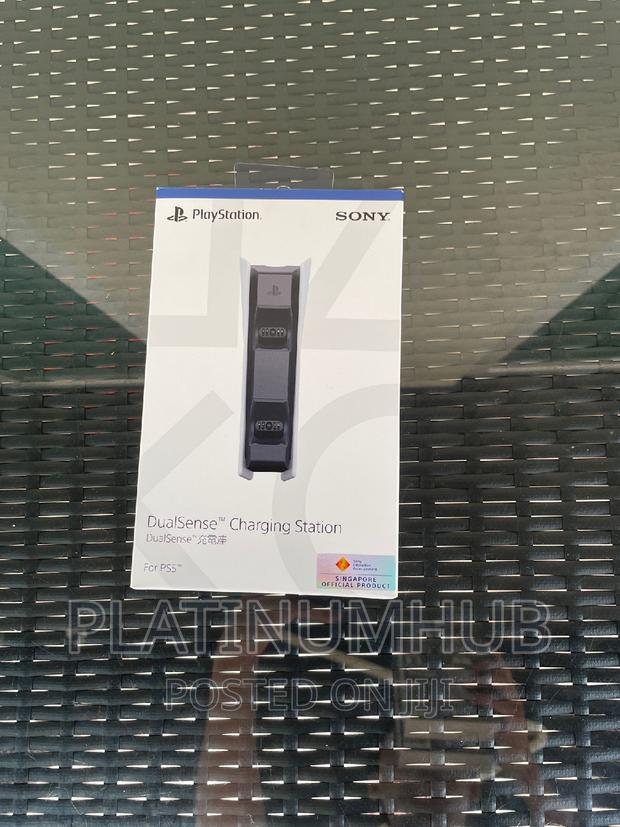 Dualsense Charging Station Y2a - main view