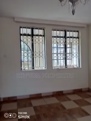 4bdrm Maisonette in Madaraka for rent