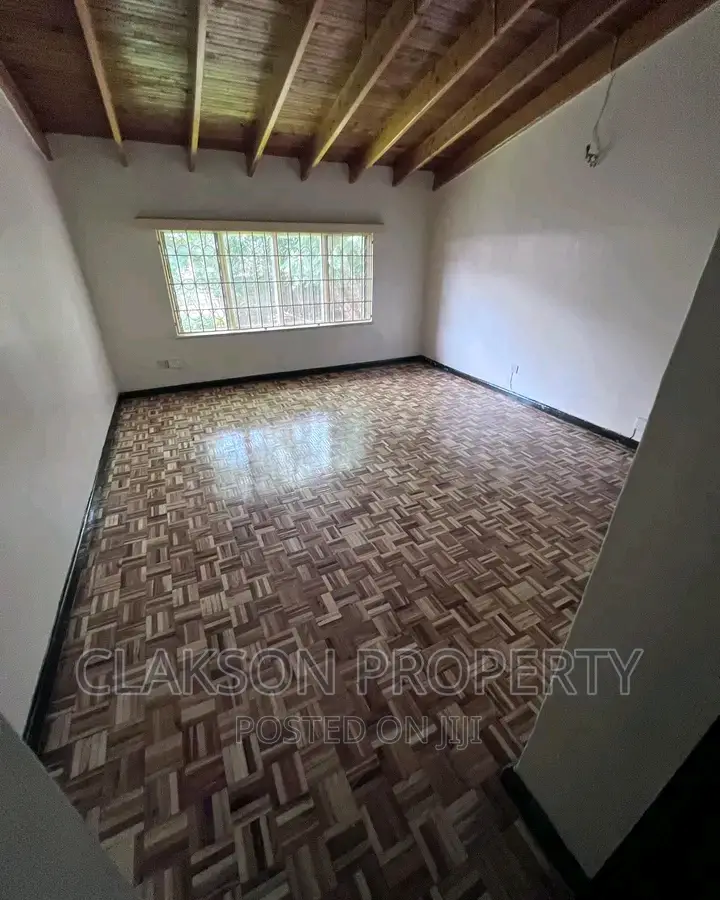 6bdrm Maisonette in Kilimani for rent