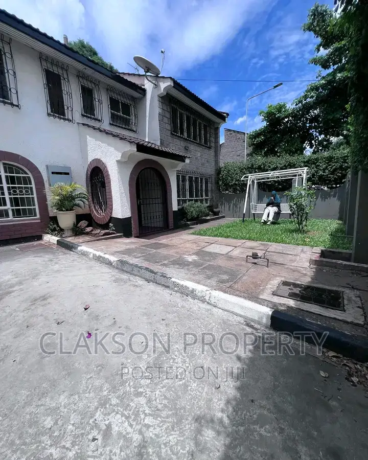 6bdrm Maisonette in Kilimani for rent