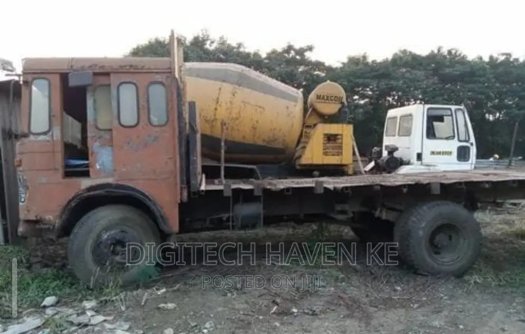 We Buy Scrap Grounded Vehicle, Trucks and Machinery