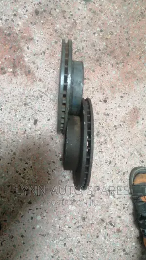 Vanette Nissan Front Brake Discs