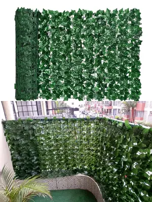 Plain Green Artificial Flower Plants for Balcony Privacy