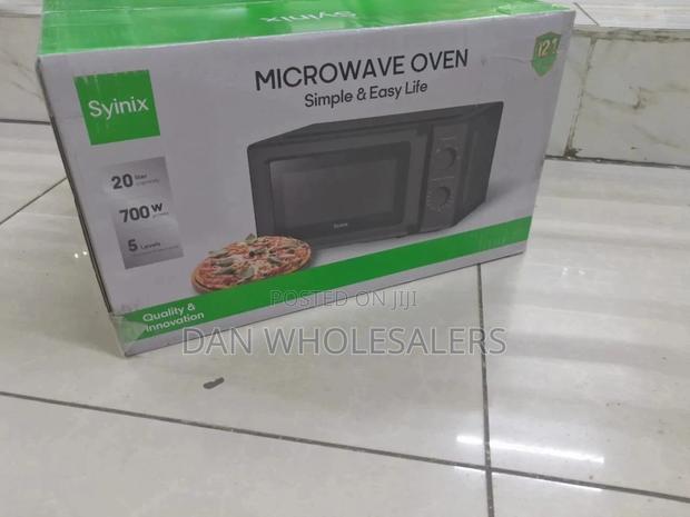Syinix Countertops Microwave Oven - main view