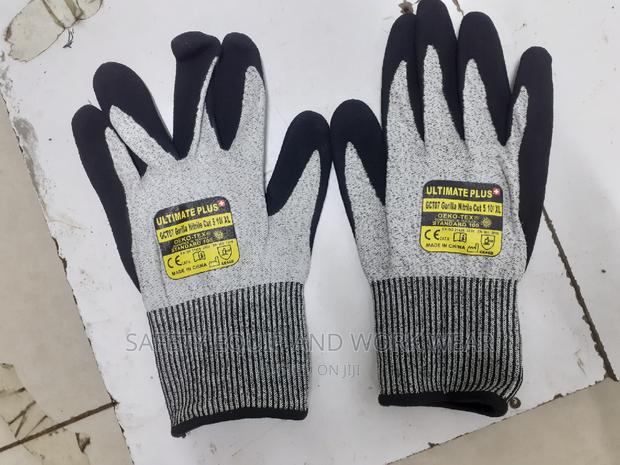 Cut Resistant Gloves- For Hazardous Environment