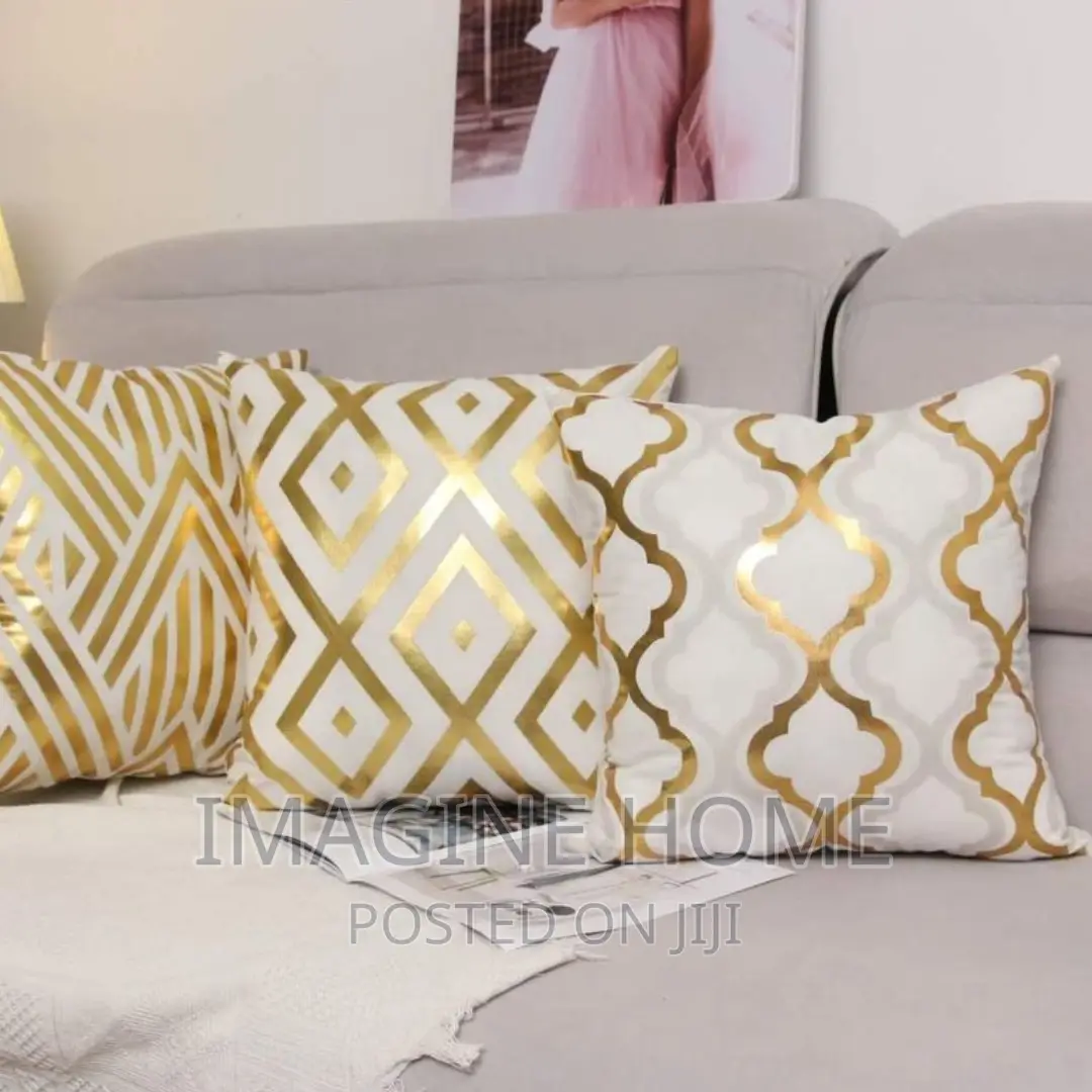 Decorative Throw Pillows
