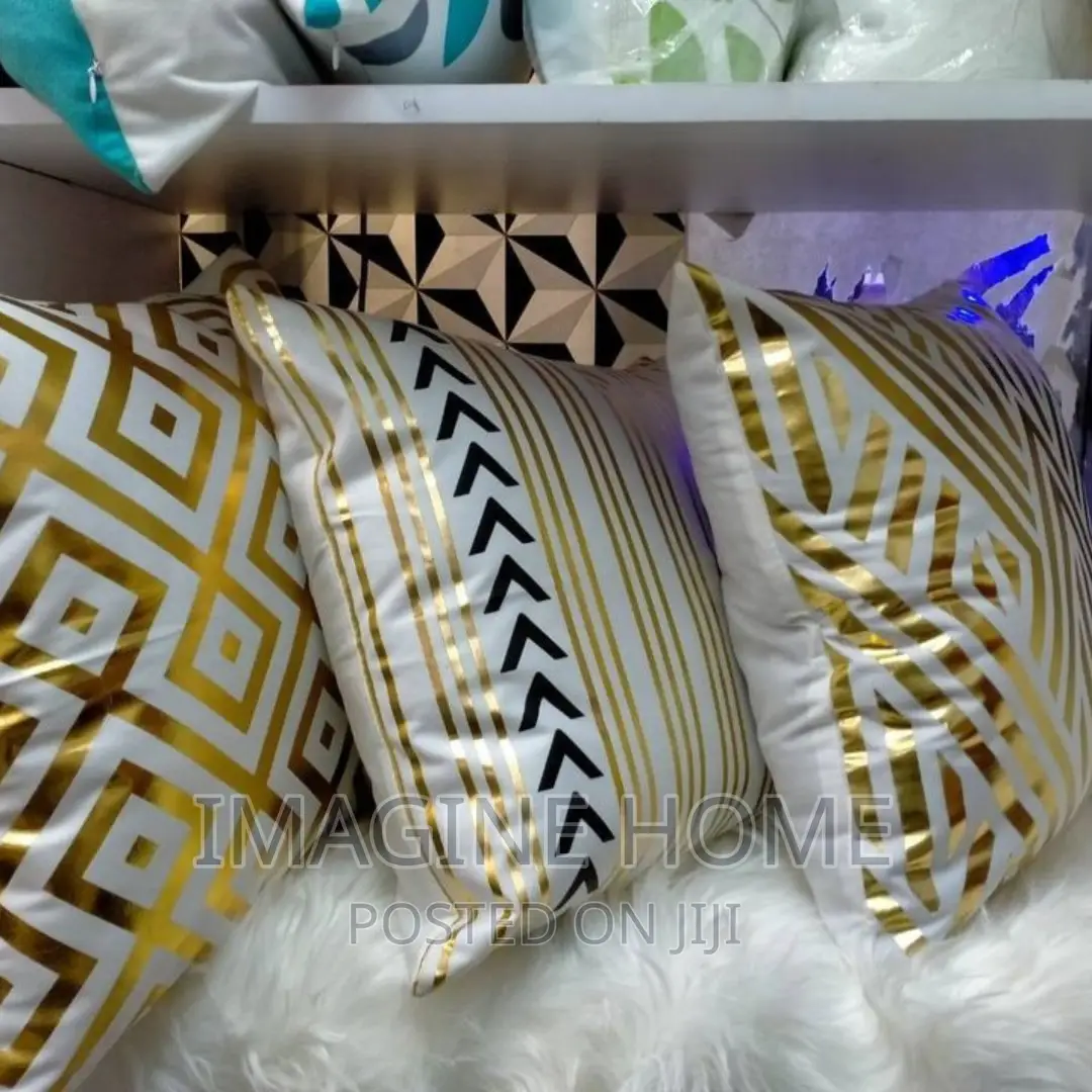 Throw Pillows