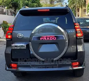 Toyota Land Cruiser 2019 Gray