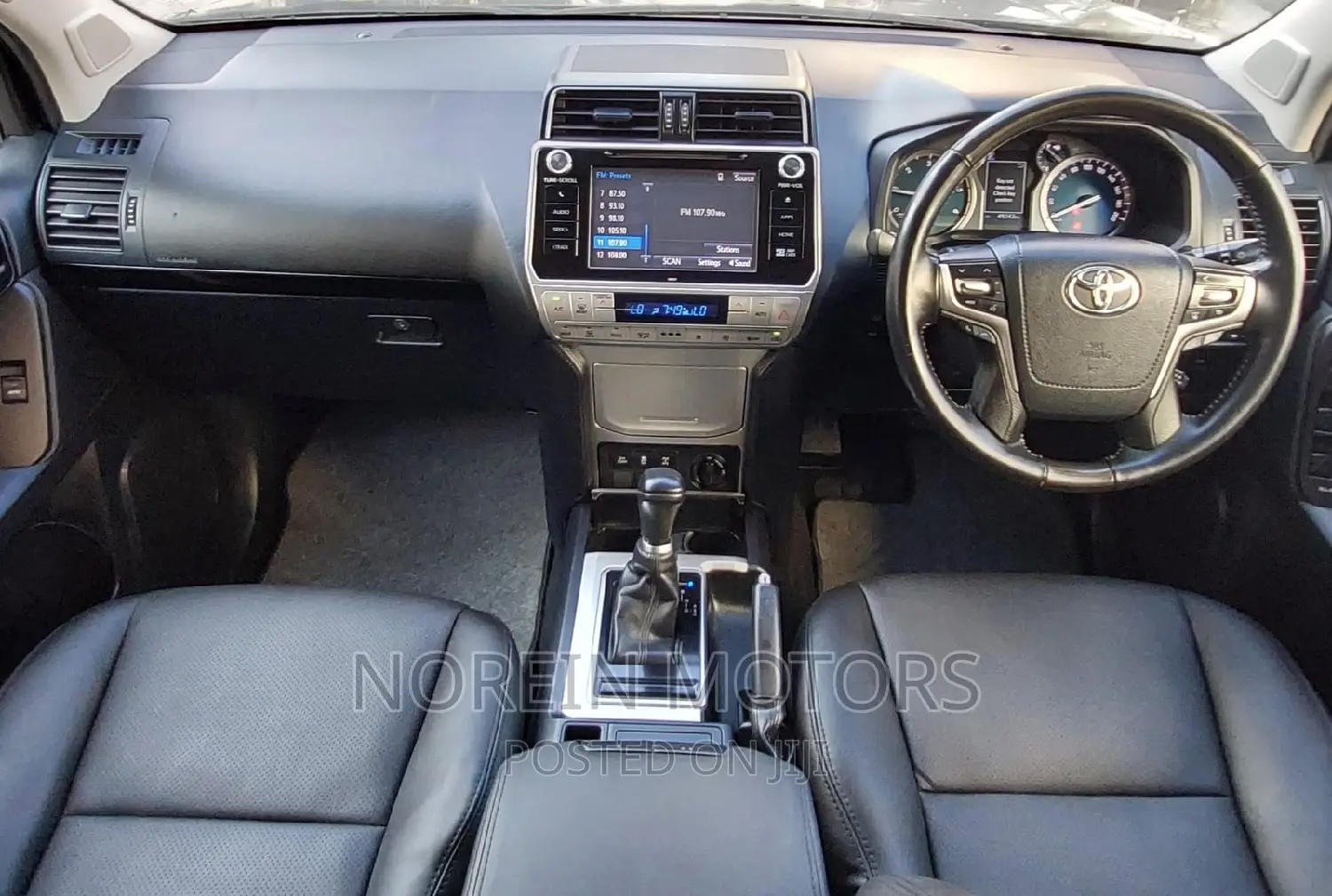 Toyota Land Cruiser 2019 Gray