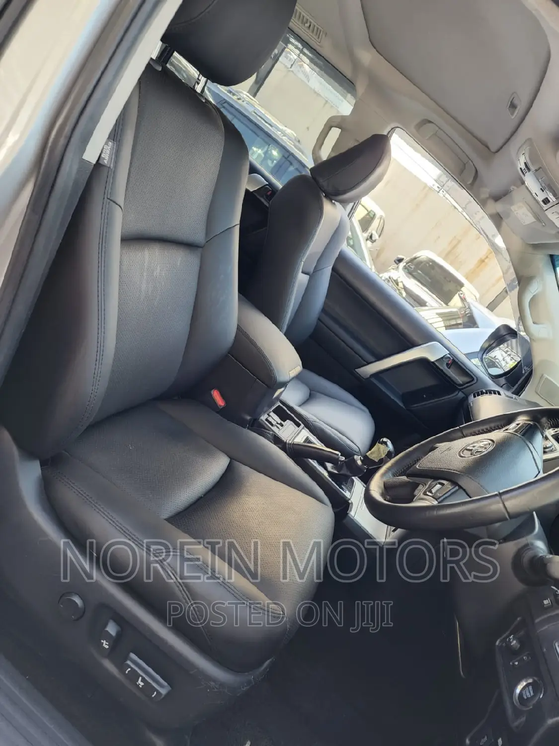 Toyota Land Cruiser Prado 2018 Silver