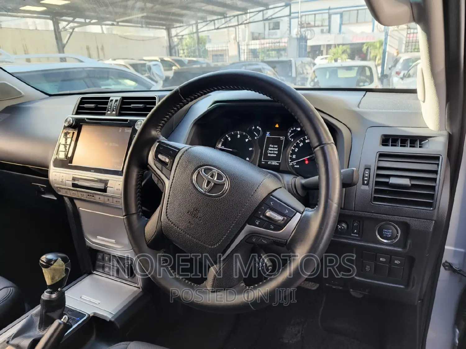 Toyota Land Cruiser Prado 2018 Silver