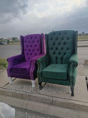 Pedicure Seats, Purple and Jungle Green. - thumbnail 2