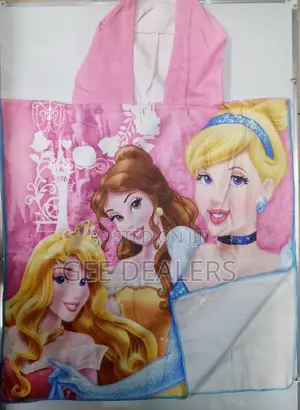 Girls Cartoon Themed Hooded Swimming Towels