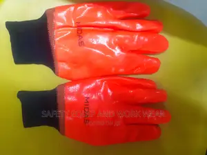 Cold Room Gloves- For Industrial Applications