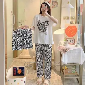 *Ladies' Cute Pajama Set*
*Consists Of* 
 Trouser
 Short