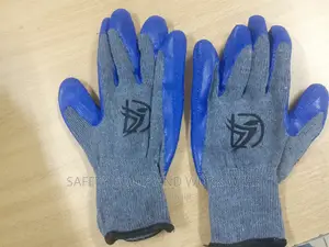 Comfortable Diamond Grip Gloves For Manufacturing