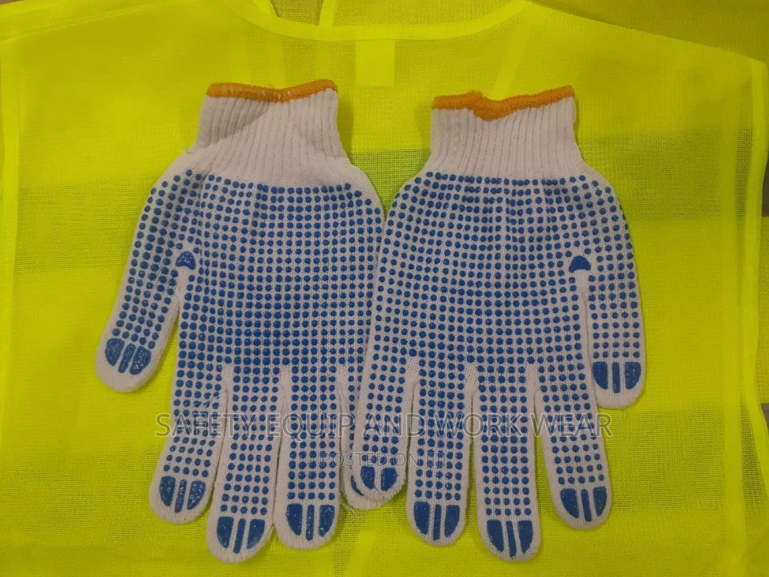Order Breathable Cotton Dotted Gloves At Best Price