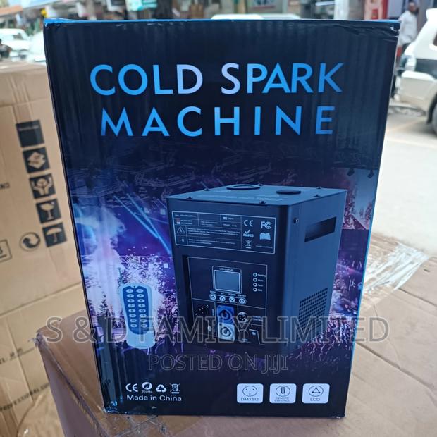 Cold Spark Machine - thumbnail 5