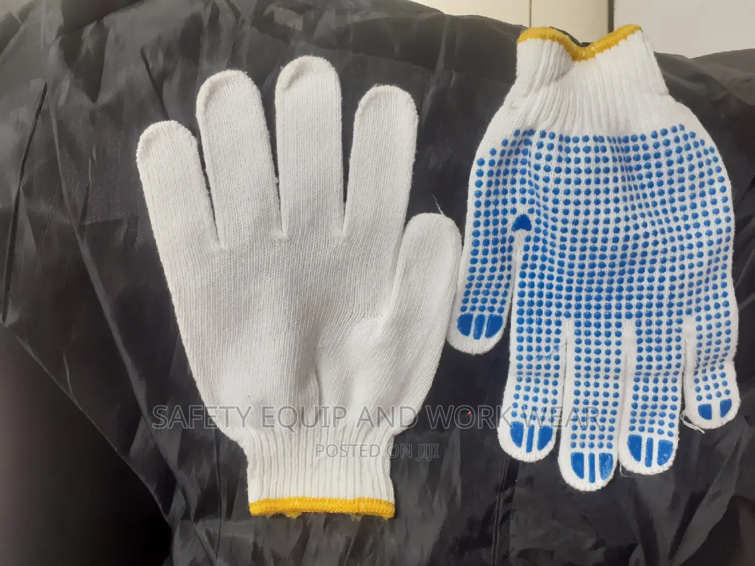 Suitable Cotton Dotted Gloves For Workers