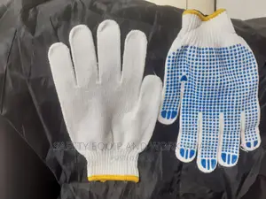 Suitable Cotton Dotted Gloves For Workers