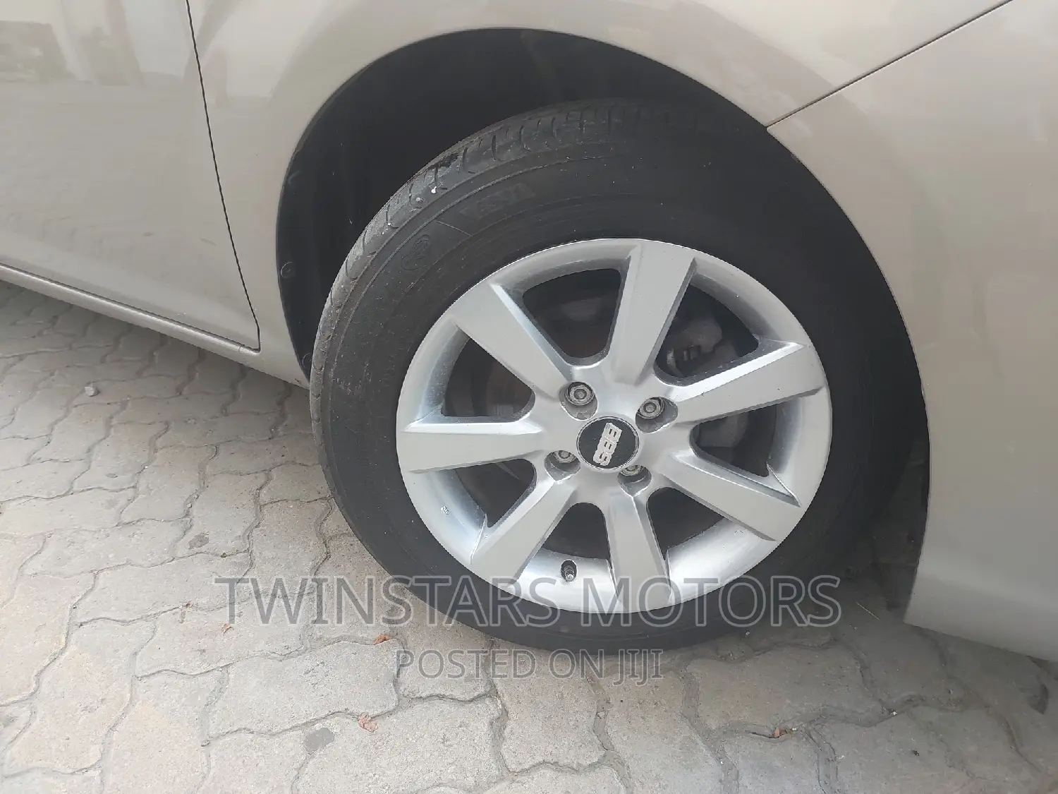 Toyota Axio 1.5 Luxel 2WD 2017 Gold