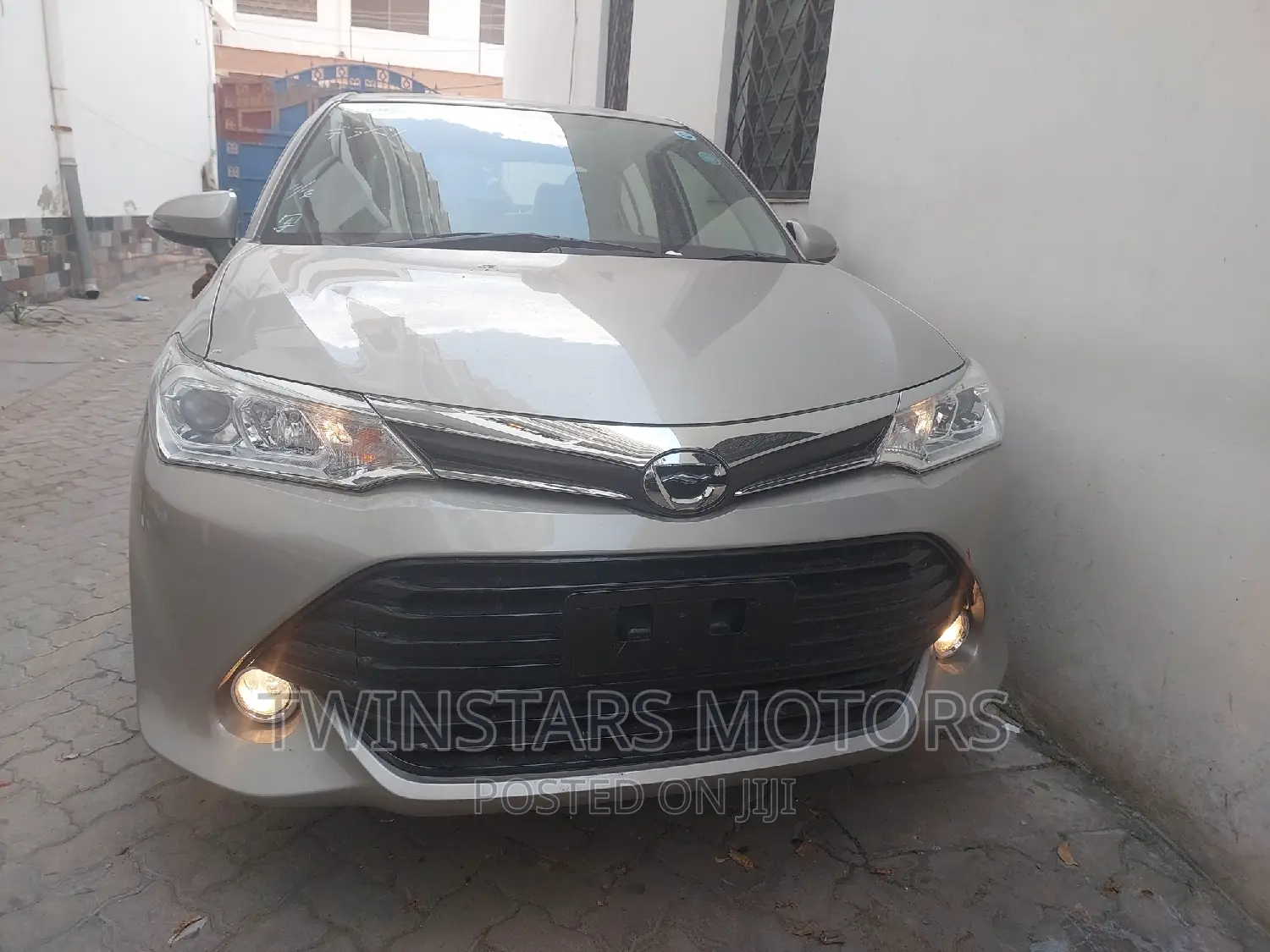 Toyota Axio 1.5 Luxel 2WD 2017 Gold