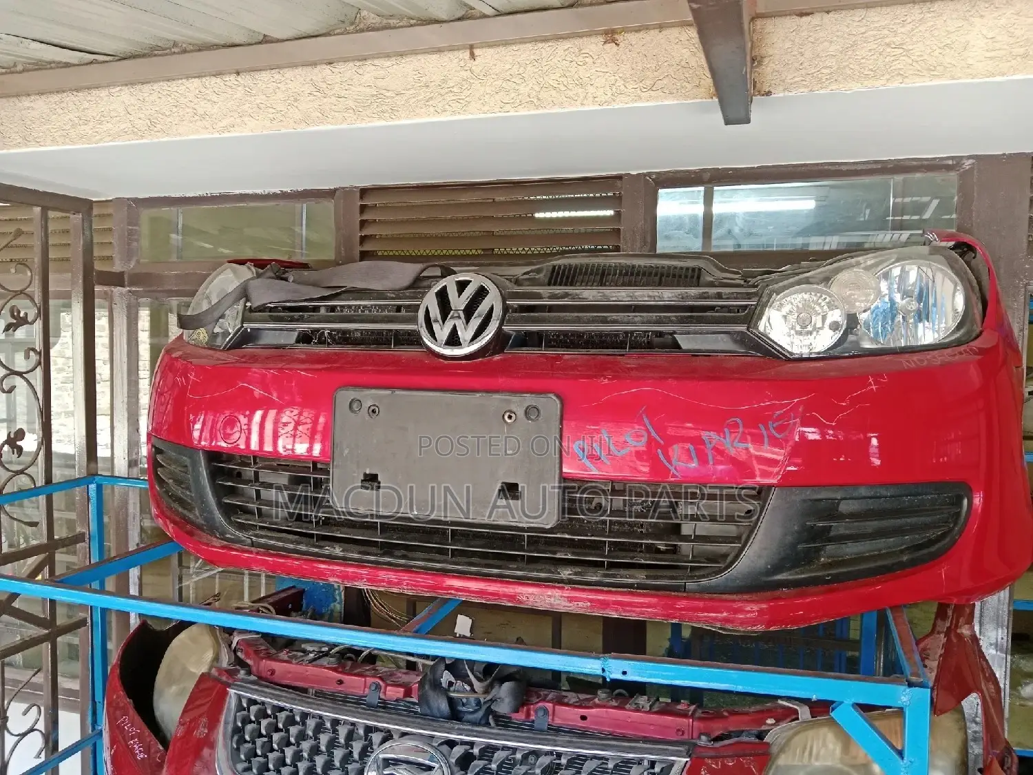 Volkswagen Golf Mk6 Nosecut