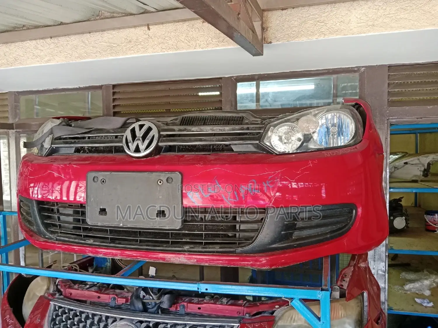 Volkswagen Golf Mk6 Nosecut