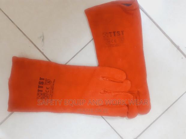 Purchase Red Welding Glove For Metal Working - main view