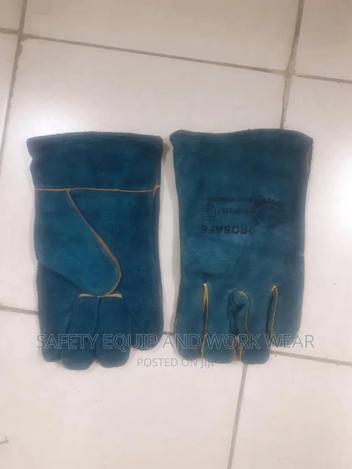 Elegance Short Leather Gloves For Gardening