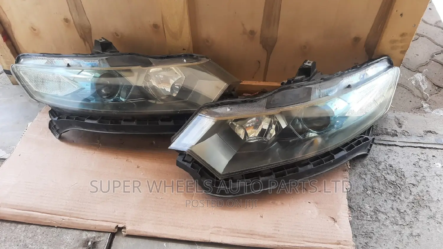 Headlight Honda Insight Xenon