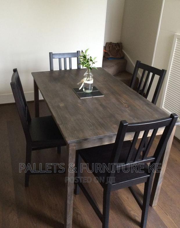 Heritage Dining Suite 4 Seater