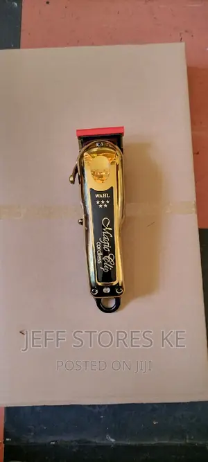 Gold Wahl Cordless Magic Machine