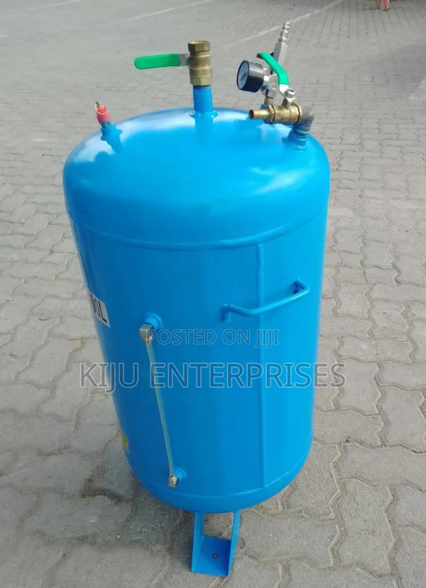 100litres Tank Foaming Machine Available Now - main view