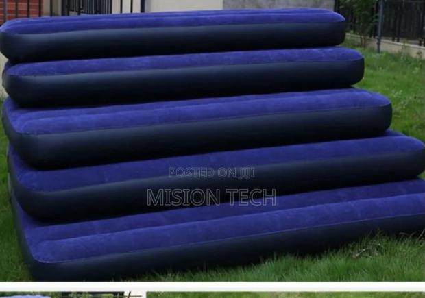 5*6 Inflatable Intex Mattress
