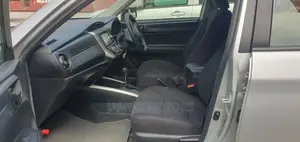 Toyota Corolla Fielder 2017 Silver